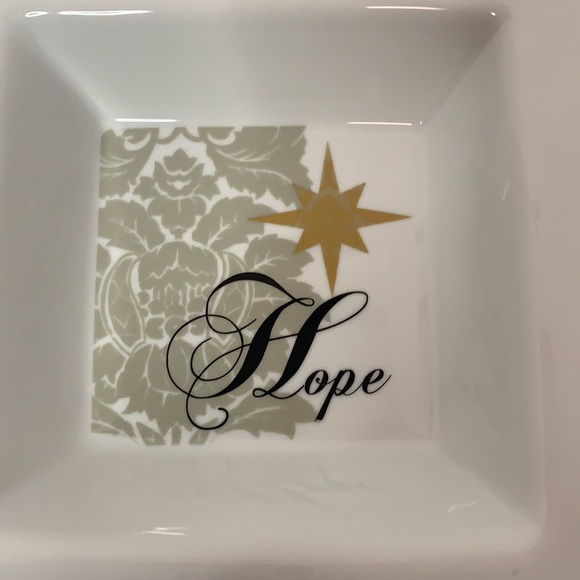 Kohl’s Spirit of the season Christmas platter - Picture 4 of 12